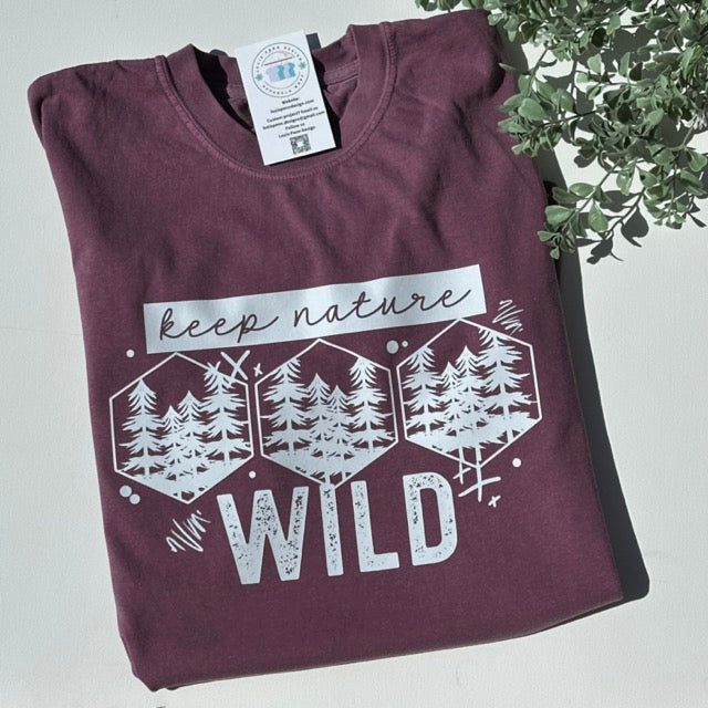 Keep Nature Wild T-shirt in Berry